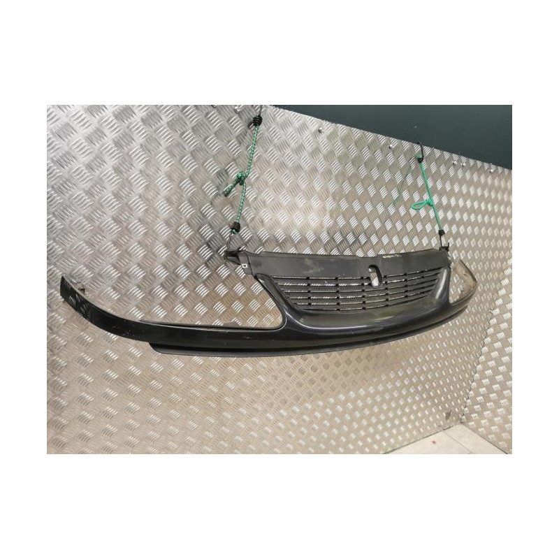 Calandre RENAULT ESPACE 3 d’occasion