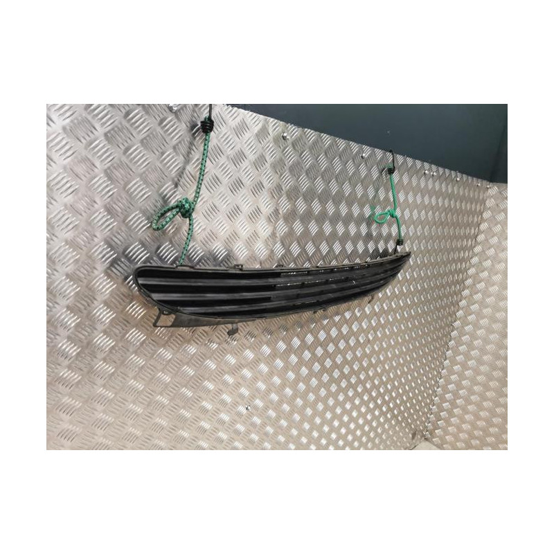 Grille de calandre PEUGEOT  d’occasion