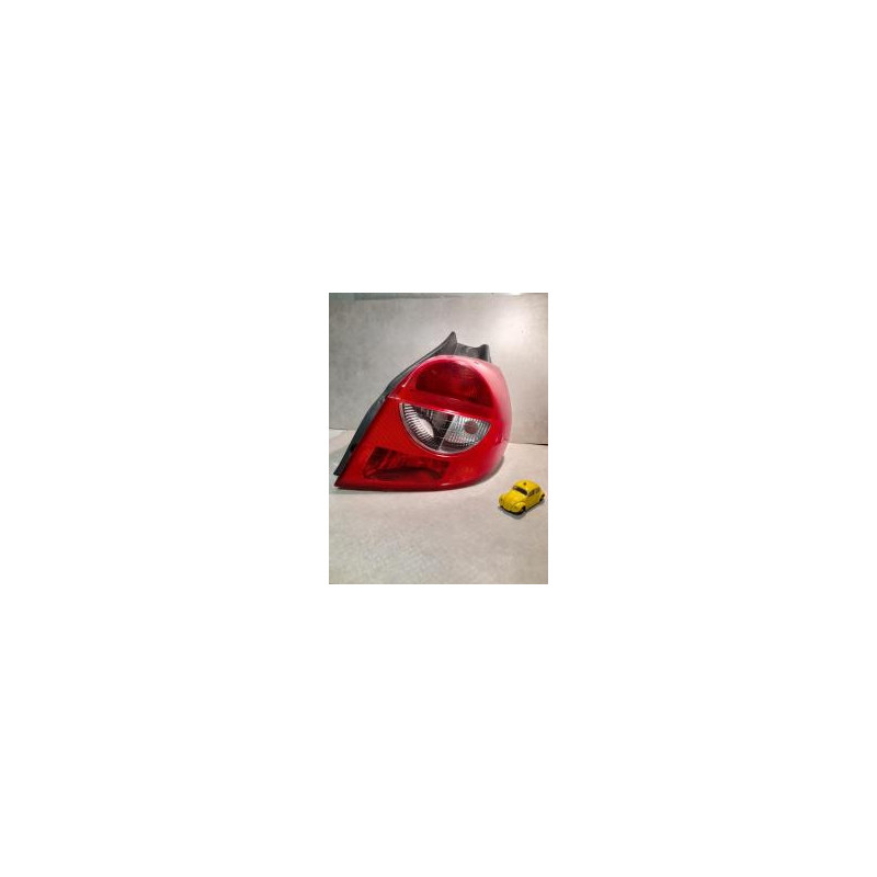 Feu arriere principal droit (feux) RENAULT CLIO 3 PHASE 1 d’occasion