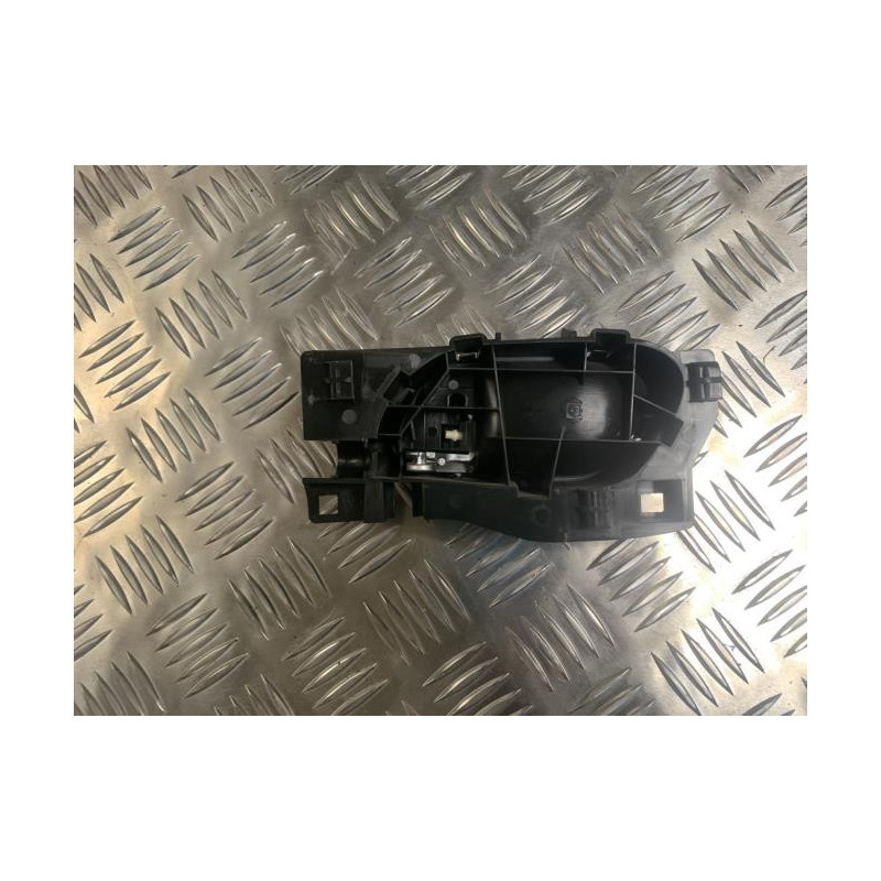 Poignee interieur avant droit PEUGEOT 207 PHASE 1 d’occasion