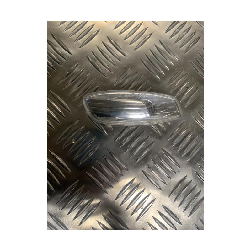 Repetiteur clignotant avant droit  (Feux) PEUGEOT phase 1 d’occasion