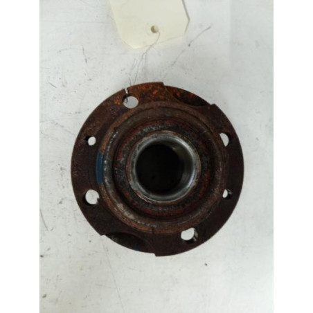 Moyeu avant droit FIAT PANDA 1 PHASE 2 d’occasion