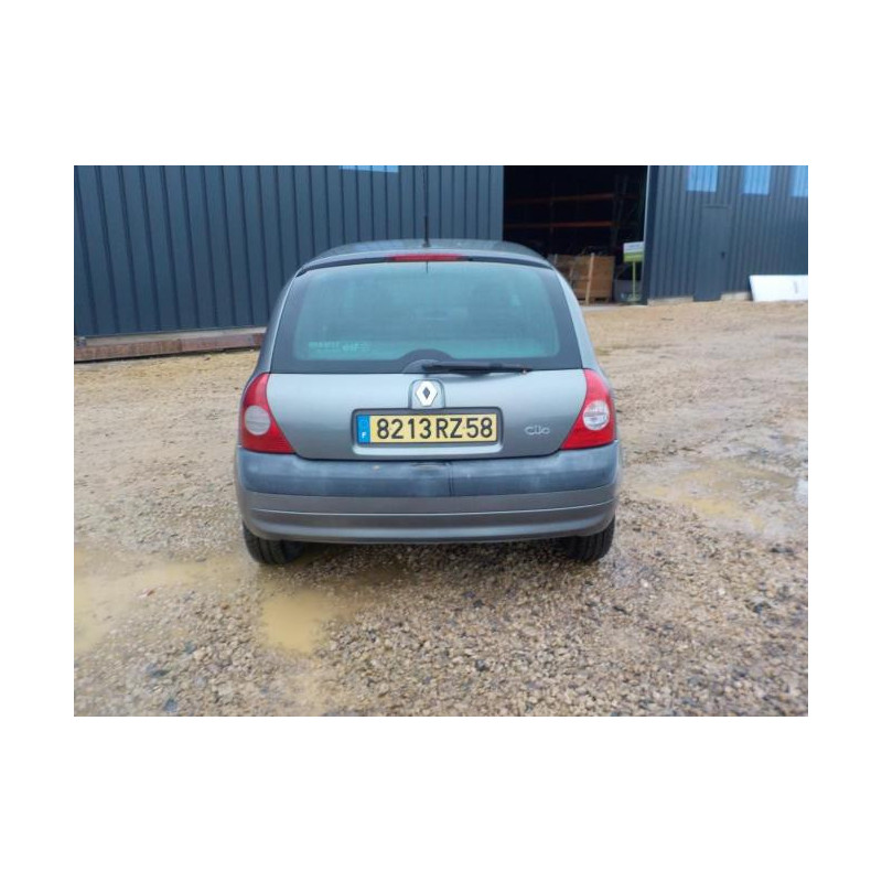 Anti brouillard droit (feux) RENAULT CLIO 2 PHASE 2 d’occasion