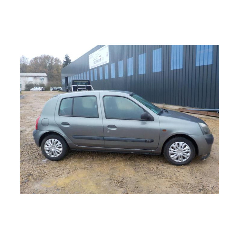 Anti brouillard gauche (feux) RENAULT CLIO 2 PHASE 2 d’occasion