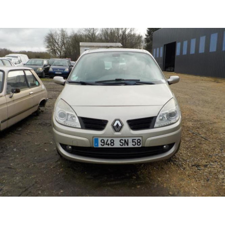 Anti brouillard gauche (feux) RENAULT GRAND SCENIC 2 PHASE 2 d’occasion