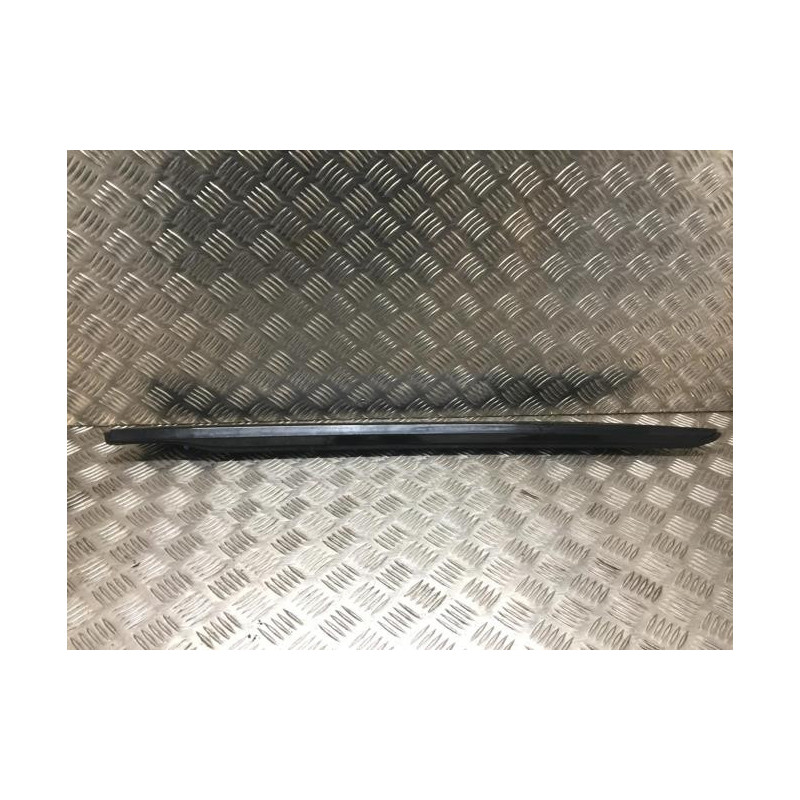 Baguette d'aile arrière droite PEUGEOT 2008 1 PHASE 1 d’occasion
