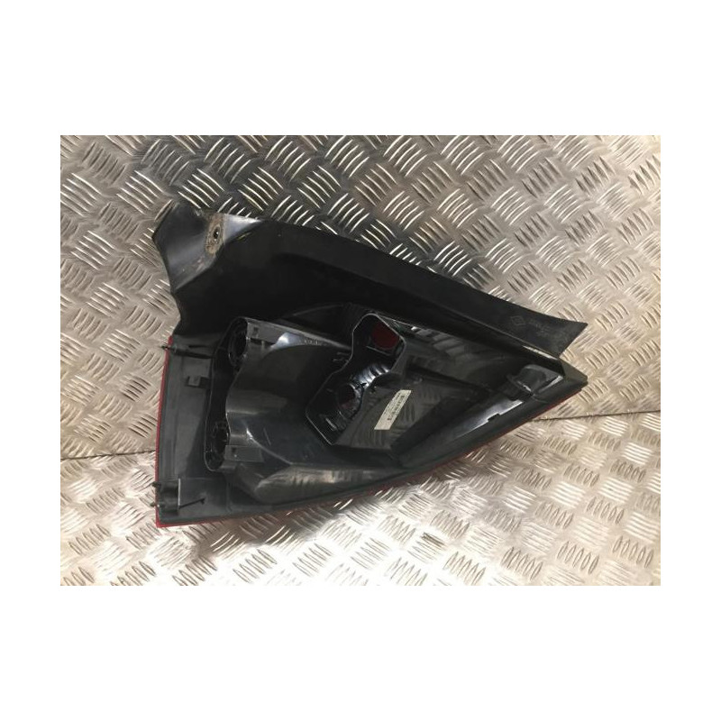 Feu arriere principal gauche (feux) RENAULT MEGANE 2 PHASE 1 d’occasion