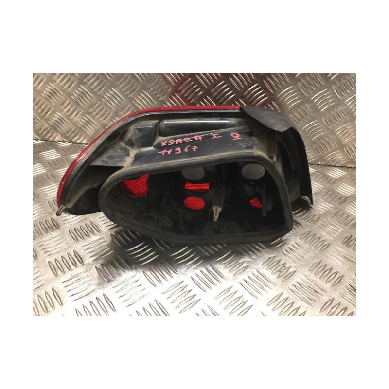 Feu arriere principal droit (feux) CITROEN XSARA PHASE 1 d’occasion