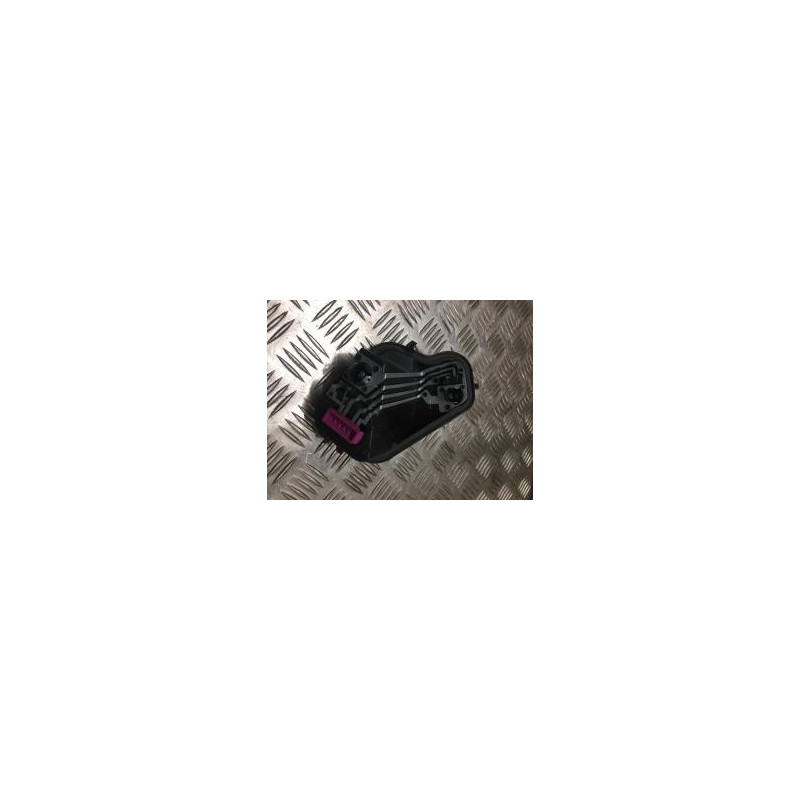 Platine feu arriere droit RENAULT MEGANE 3 PHASE 1 BREAK d’occasion