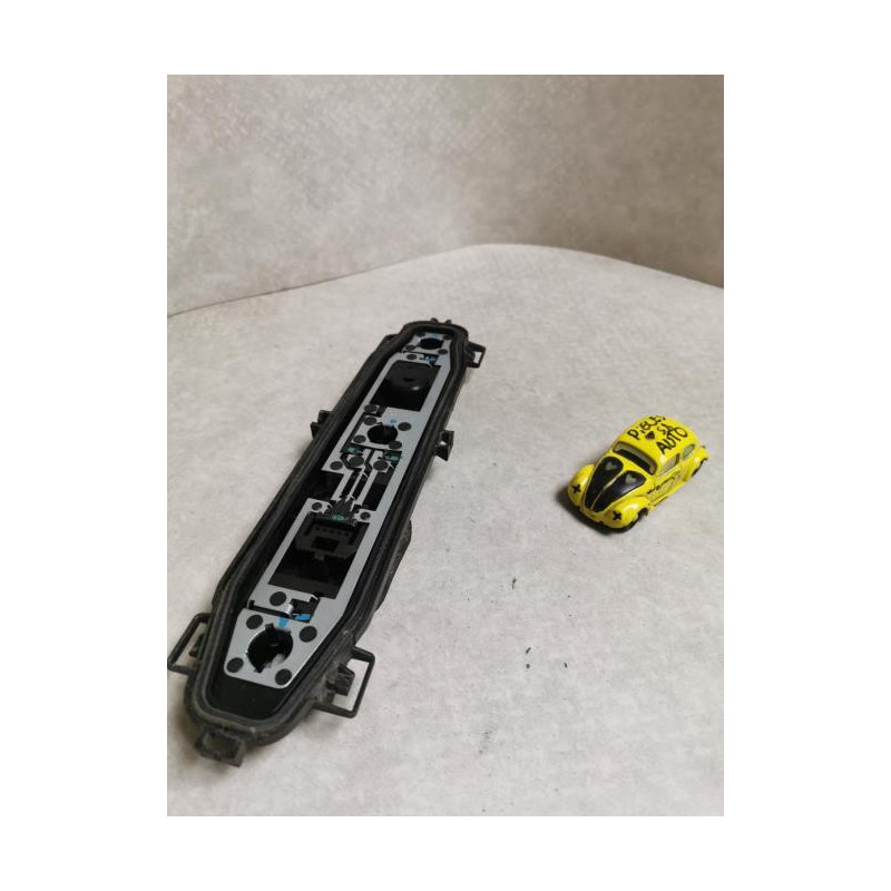Platine feu arriere droit RENAULT KANGOO 2 PHASE 1 d’occasion