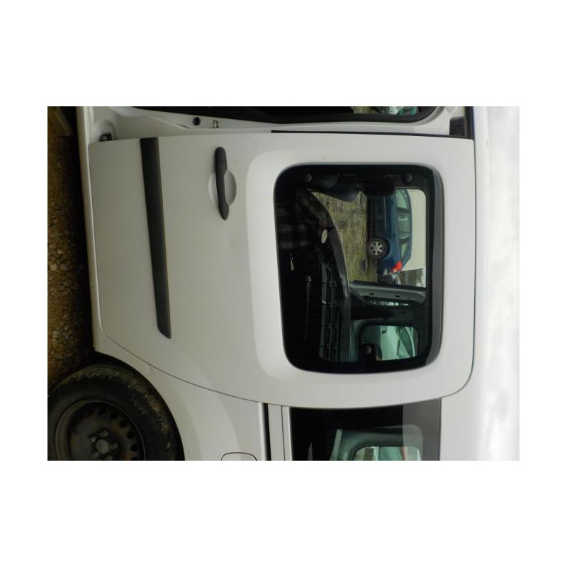Platine feu arriere droit RENAULT KANGOO 2 PHASE 1 d’occasion
