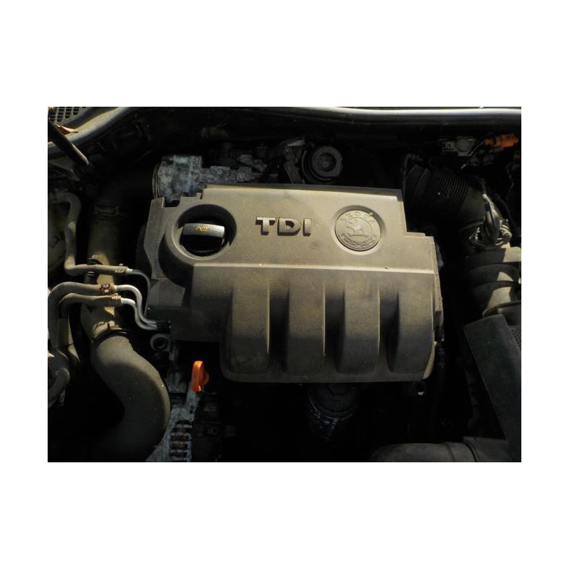 Pare boue avant gauche SKODA SUPERB 2 PHASE 1 d’occasion