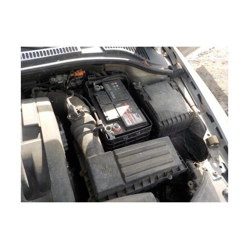 Pare boue avant droit SKODA SUPERB 2 PHASE 1 d’occasion