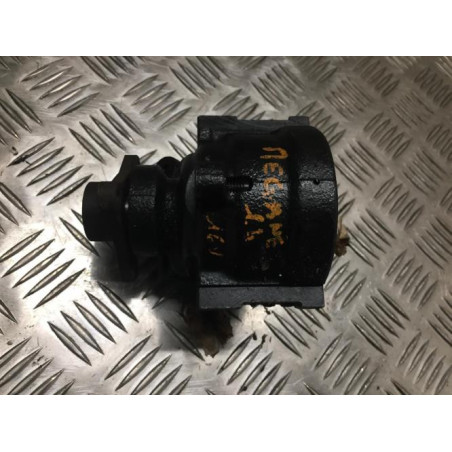 Pompe de direction RENAULT  d’occasion