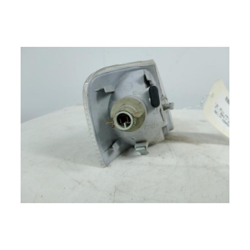 Repetiteur clignotant avant gauche (Feux) VOLKSWAGEN PASSAT 4 PHASE 1 d’occasion
