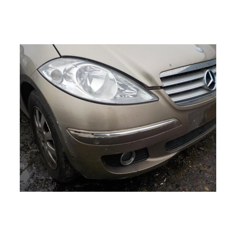 Enjoliveur anti brouillard MERCEDES CLASSE A 169 PHASE 1 d’occasion