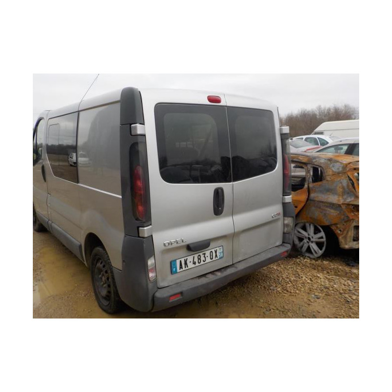 Pare choc avant OPEL VIVARO 1 PHASE 1 d’occasion