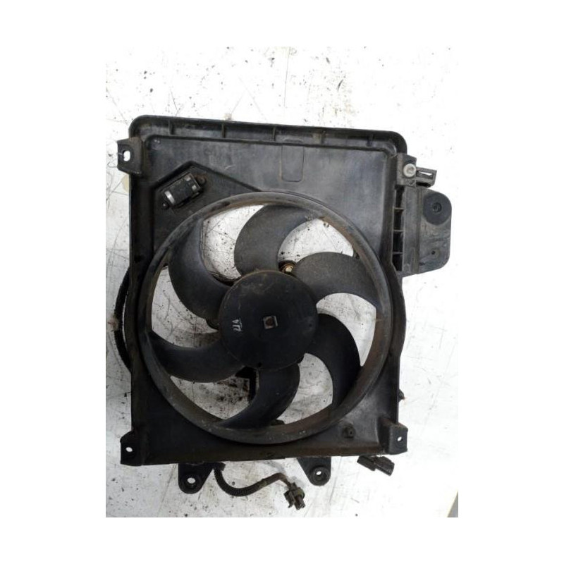 Moto ventilateur radiateur FIAT PUNTO 1 PHASE 1 d’occasion