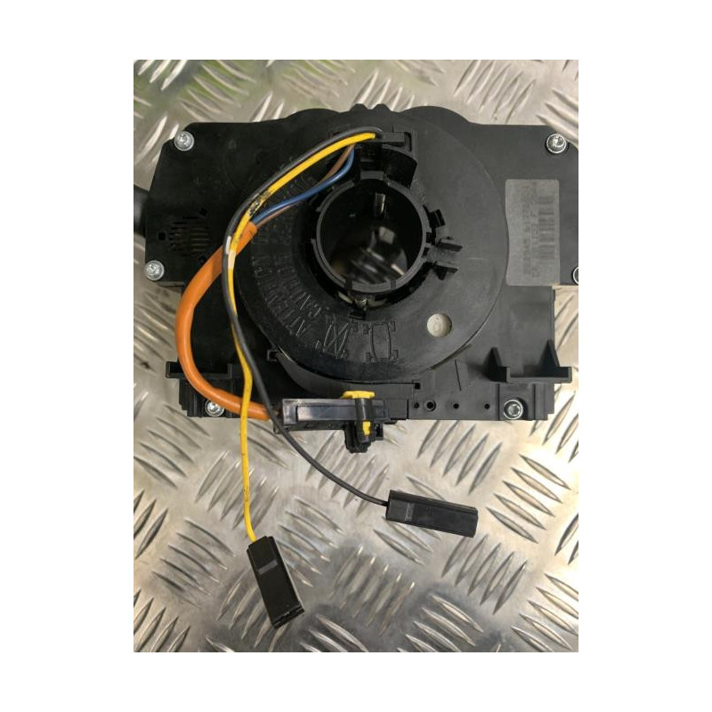 Com (Bloc Contacteur Tournant+Commodo Essuie Glace+Commodo Phare) CITROEN C2 PHASE 1 d’occasion