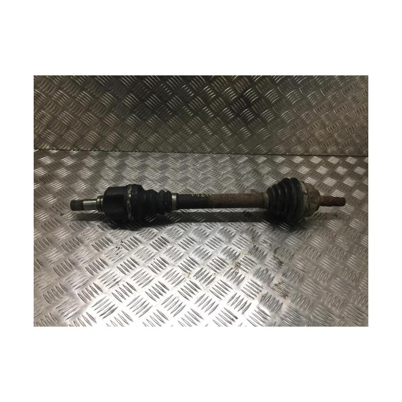 Cardan gauche (transmission) PEUGEOT 308 1 SW PHASE 1 BREAK d’occasion