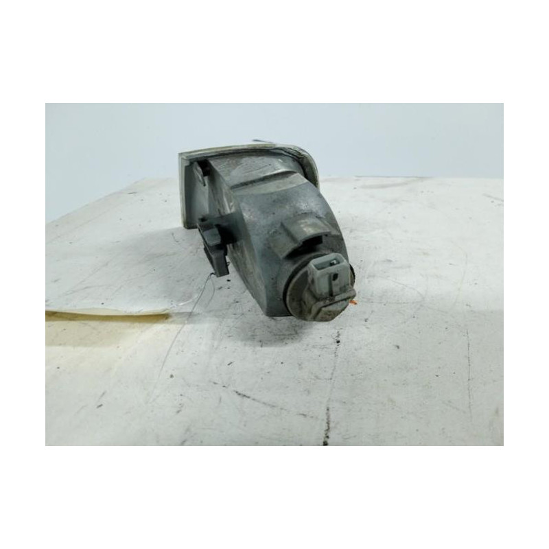 Repetiteur clignotant avant droit  (Feux) CITROEN XANTIA PHASE 2 d’occasion