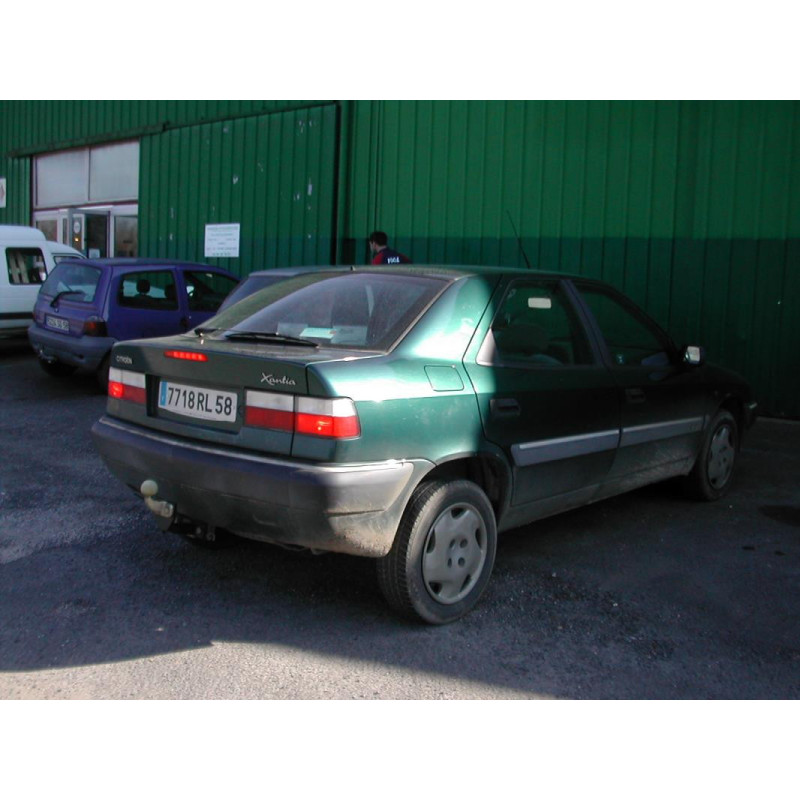 Repetiteur clignotant avant droit  (Feux) CITROEN XANTIA PHASE 2 d’occasion