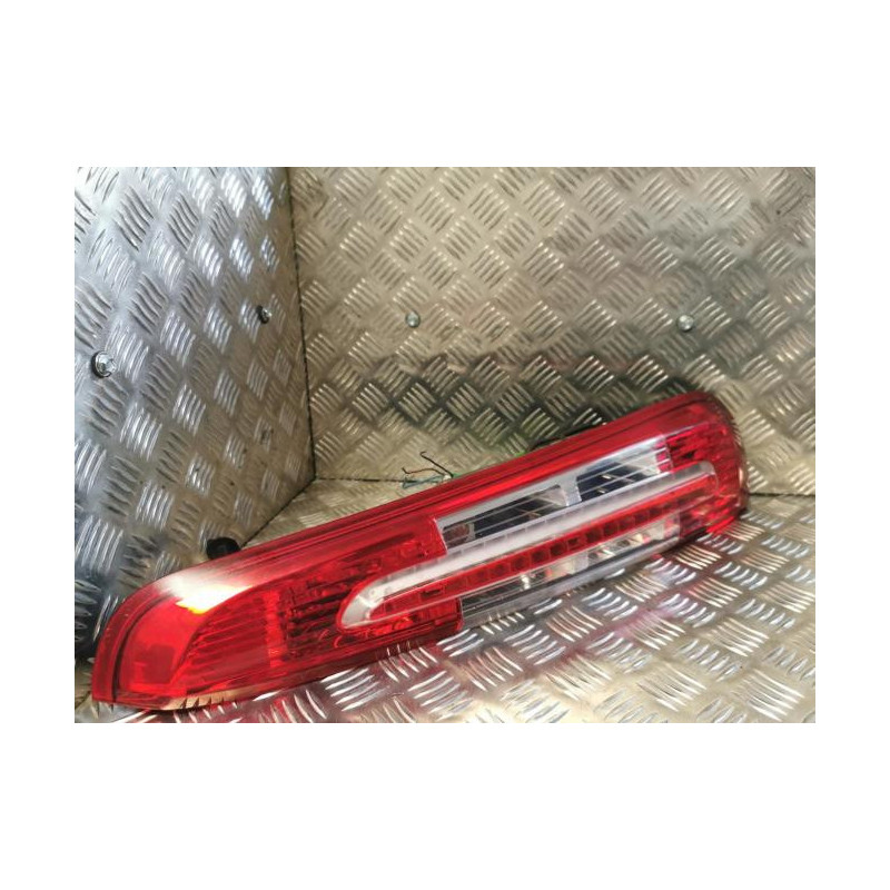 Feu arriere principal droit (feux) FORD C-MAX 1 PHASE 2 d’occasion