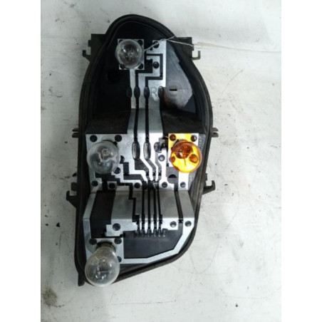 Platine feu arriere droit RENAULT CLIO 3 PHASE 1 d’occasion