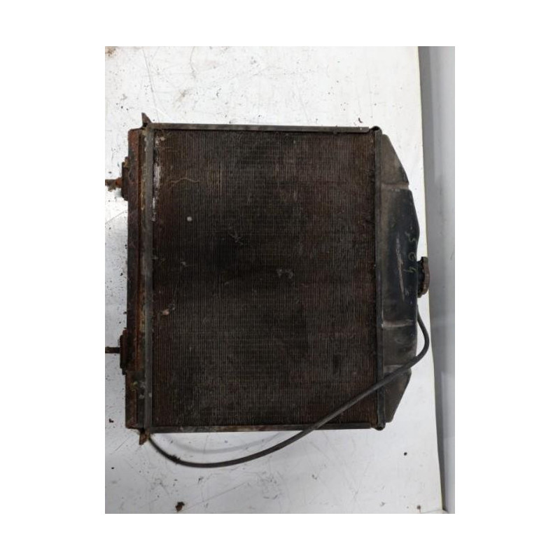 Radiateur eau RENAULT SG4 d’occasion