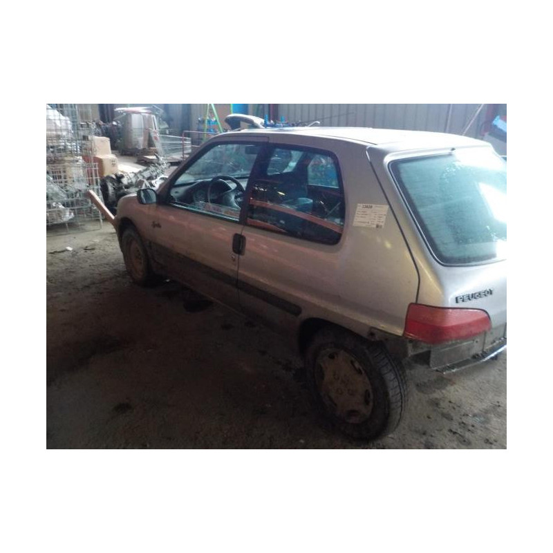 Ecrous PEUGEOT 106 PHASE 2 d’occasion