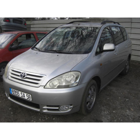 Ecrous TOYOTA AVENSIS VERSO PHASE 1 d’occasion