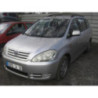 Ecrous TOYOTA AVENSIS VERSO PHASE 1 d’occasion