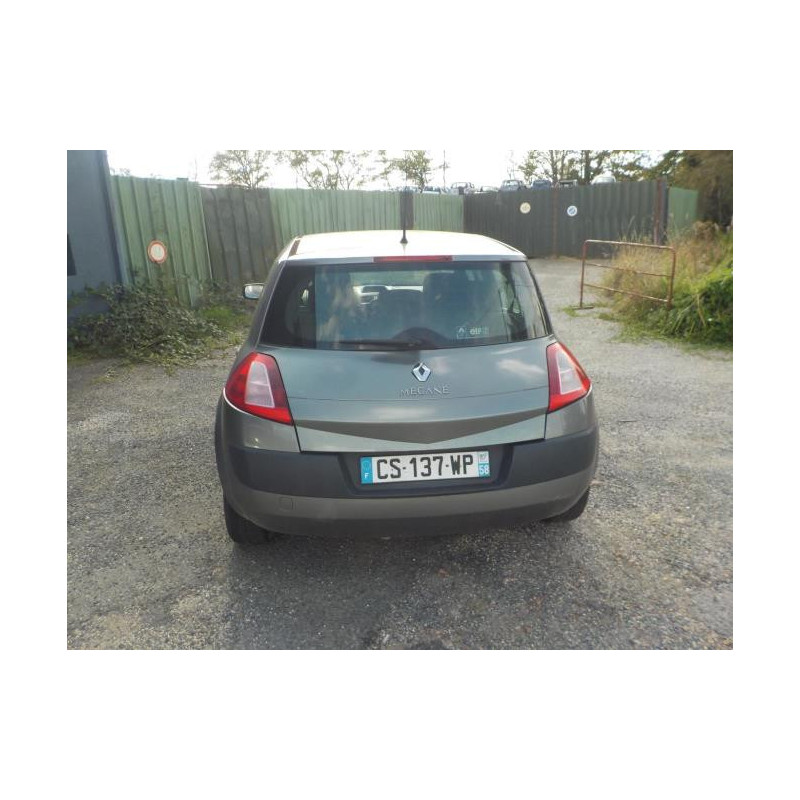 Ecrous RENAULT MEGANE 2 PHASE 1 d’occasion