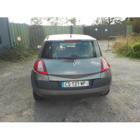 Ecrous RENAULT MEGANE 2 PHASE 1 d’occasion