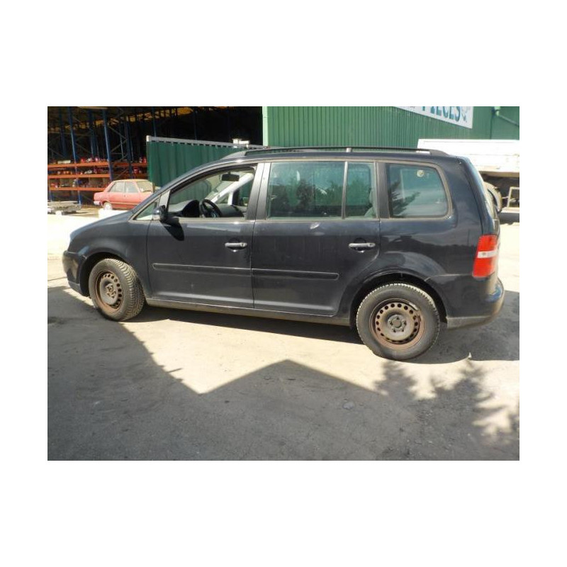 Platine feu arriere droit VOLKSWAGEN TOURAN 1 PHASE 1 d’occasion