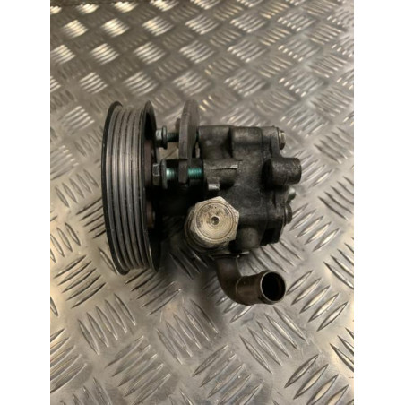 Pompe de direction VOLKSWAGEN PASSAT 4 PHASE 2 d’occasion