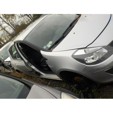 Anti brouillard gauche (feux) RENAULT CLIO 3 PHASE 1 d’occasion