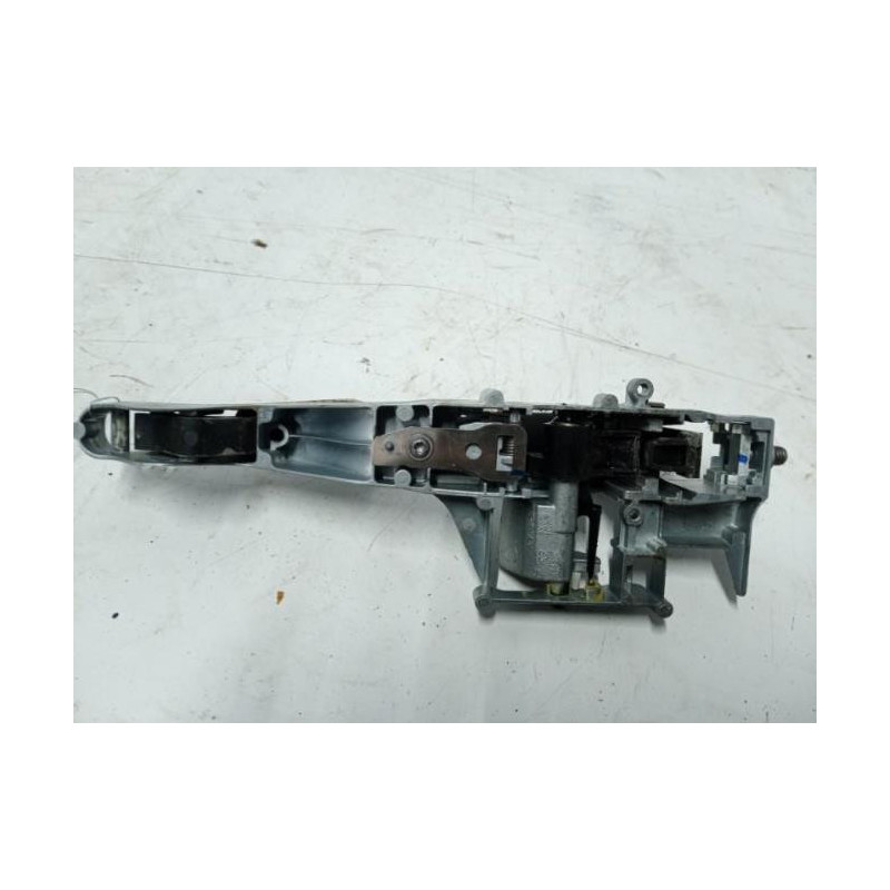 Poignee porte avant gauche PEUGEOT 207 PHASE 1 d’occasion