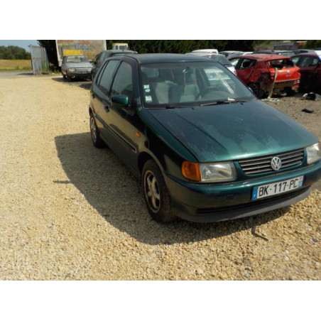 Feu arriere principal droit (feux) VOLKSWAGEN POLO 3 PHASE 1 d’occasion