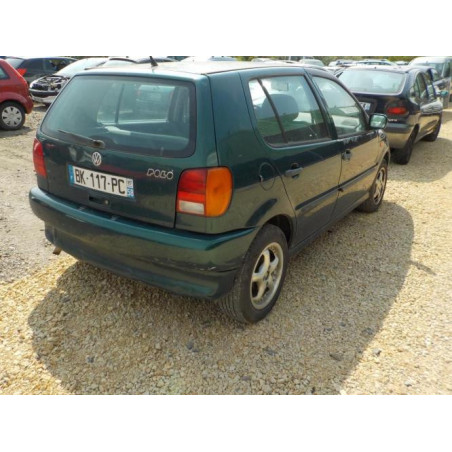 Feu arriere principal droit (feux) VOLKSWAGEN POLO 3 PHASE 1 d’occasion