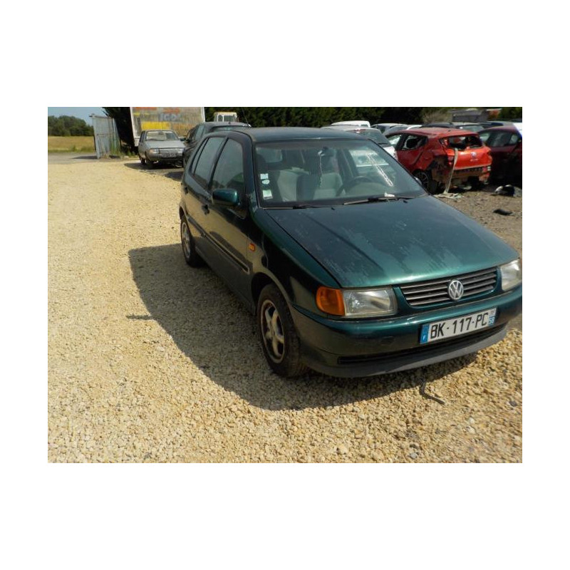 Platine feu arriere droit VOLKSWAGEN POLO 3 PHASE 1 d’occasion