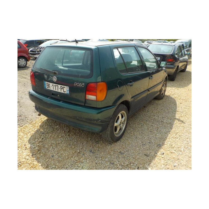 Platine feu arriere gauche VOLKSWAGEN POLO 3 PHASE 1 d’occasion