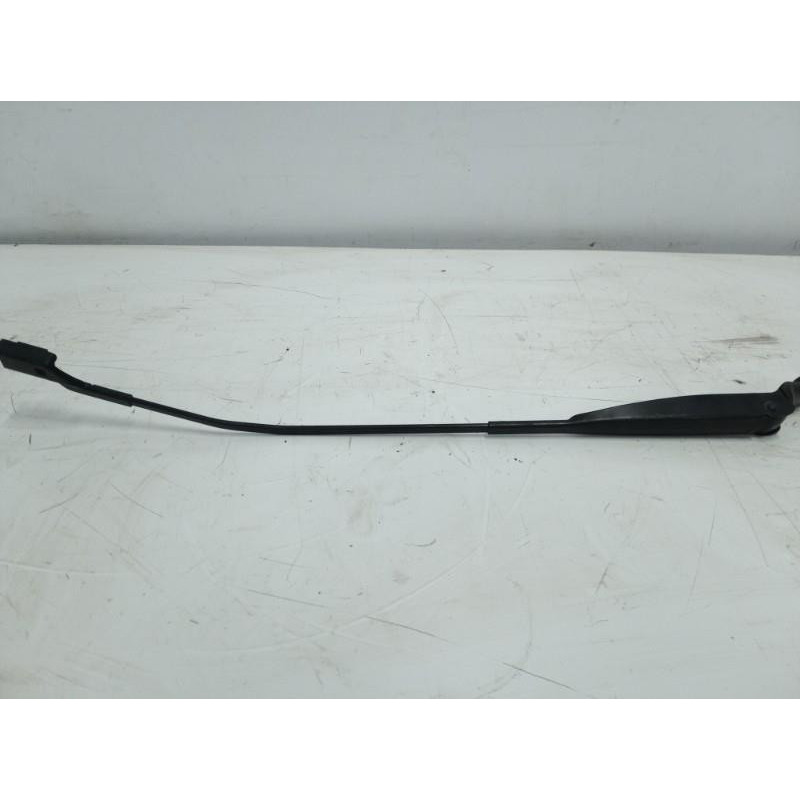 Bras essuie glace avant gauche FIAT 500 2 PHASE 1 d’occasion