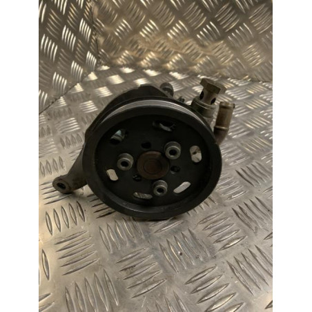 Pompe de direction VOLKSWAGEN PASSAT 4 PHASE 2 d’occasion