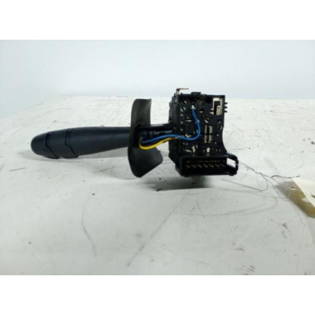Commodo phare RENAULT CLIO 2 PHASE 2 d’occasion