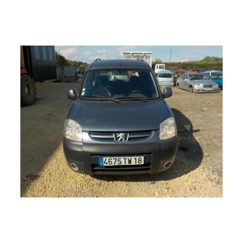 Renfort pare choc avant (traverse) PEUGEOT PARTNER 1 PHASE 2 d’occasion