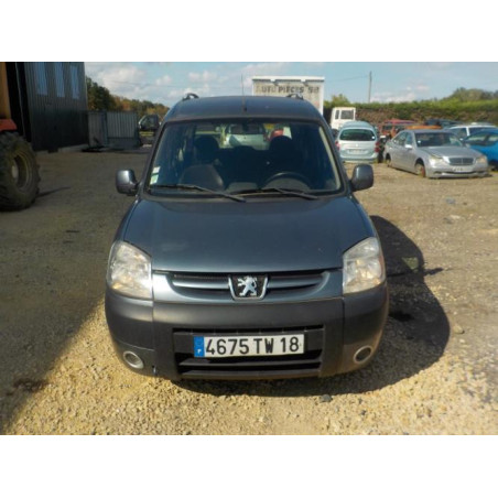 Renfort pare choc avant (traverse) PEUGEOT PARTNER 1 PHASE 2 d’occasion