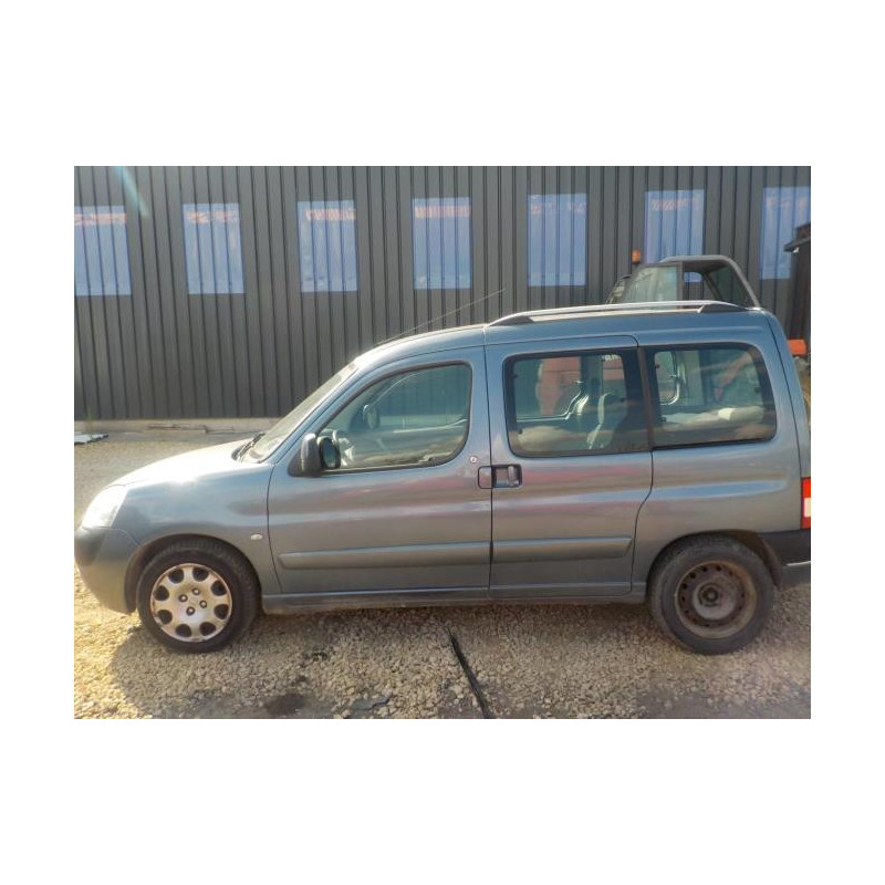 Renfort pare choc avant (traverse) PEUGEOT PARTNER 1 PHASE 2 d’occasion