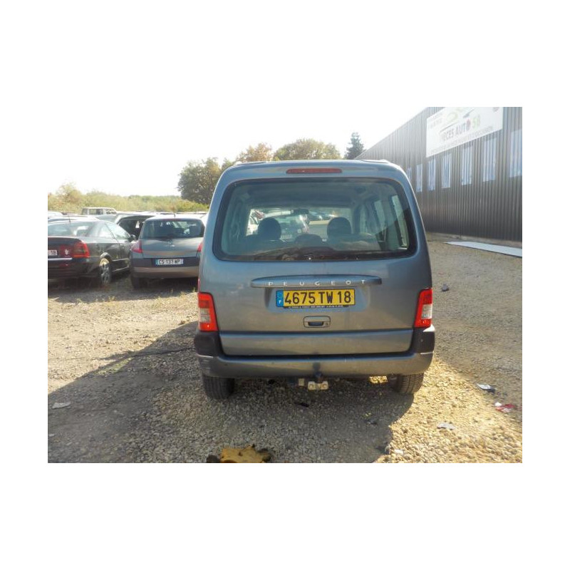 Renfort pare choc avant (traverse) PEUGEOT PARTNER 1 PHASE 2 d’occasion