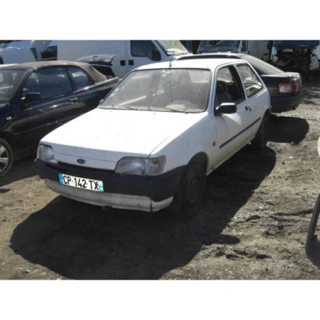Anti brouillard gauche (feux) FORD FIESTA 3 PHASE 2 d’occasion